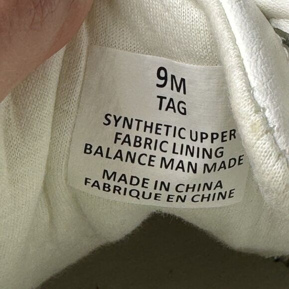 Sincerely Jules 3D Heart Sneakers White/Pink size 9 Casual Comfortable Walking - Picture 9 of 9